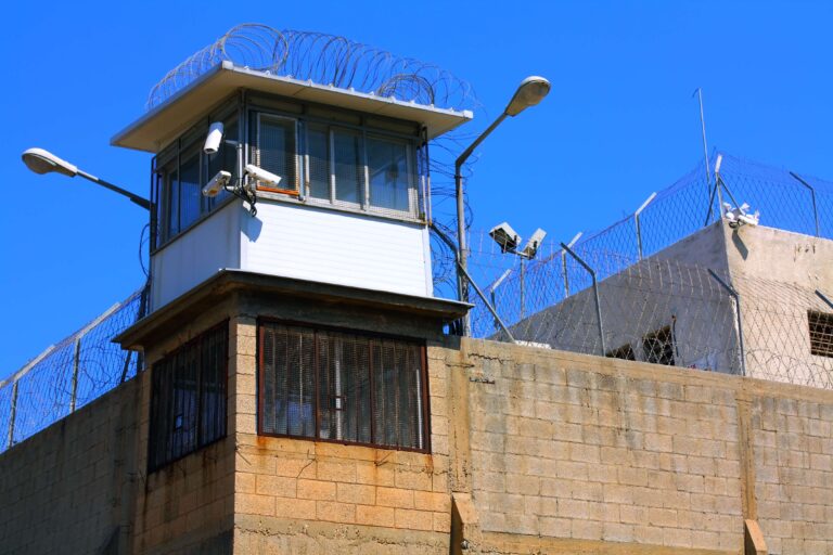 בית מעצר תל אביב אבו כביר